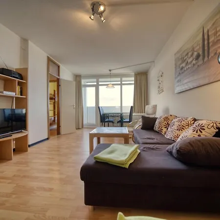 - Haus H, App 0h1111 Appartamento *